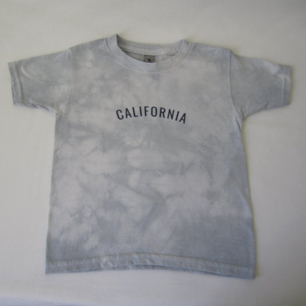Tie-Dyed California Tee size XS Kids Unisex NEW by evlo